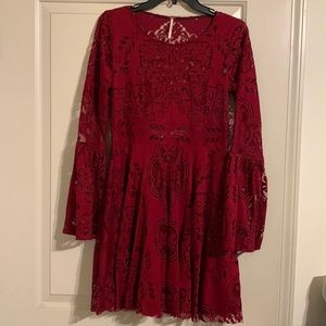 Maroon “Free People” dress w/bell sleeves